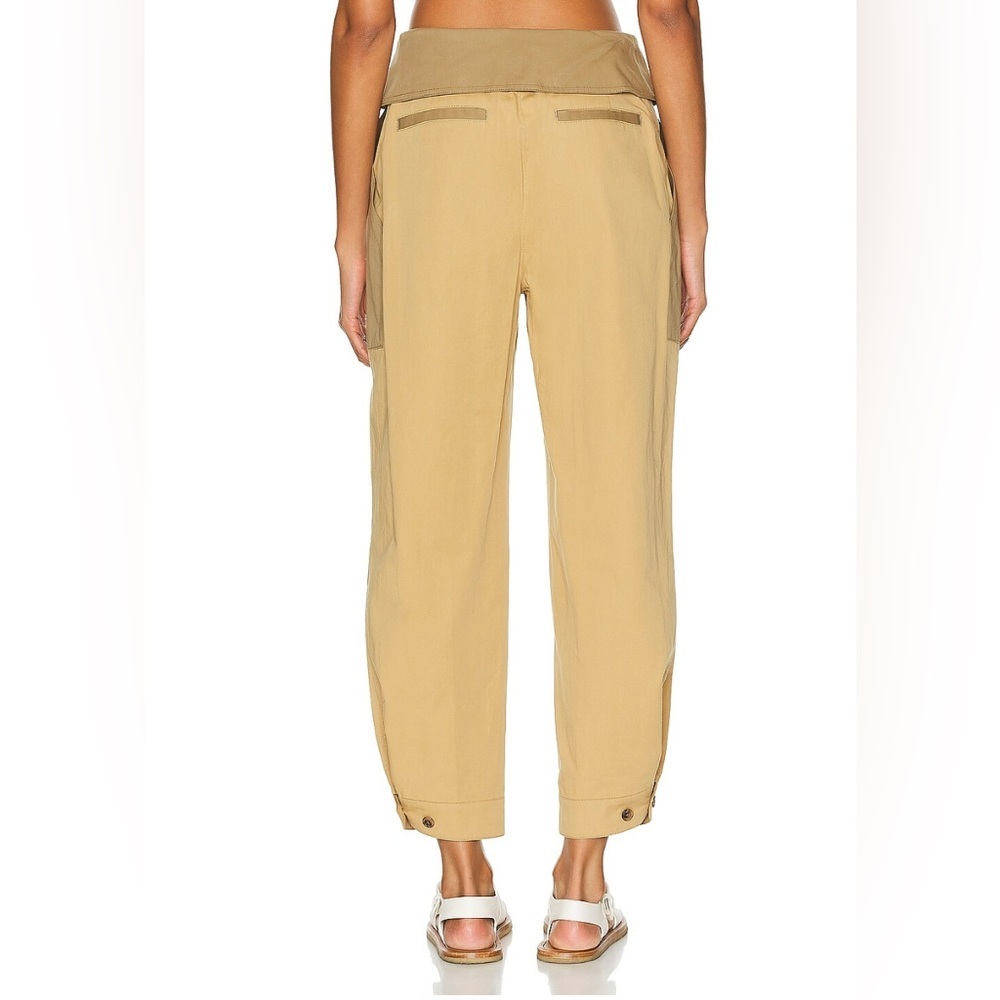 NWT FRAME Foldover Trouser Size 4 in Color Light/… - image 2